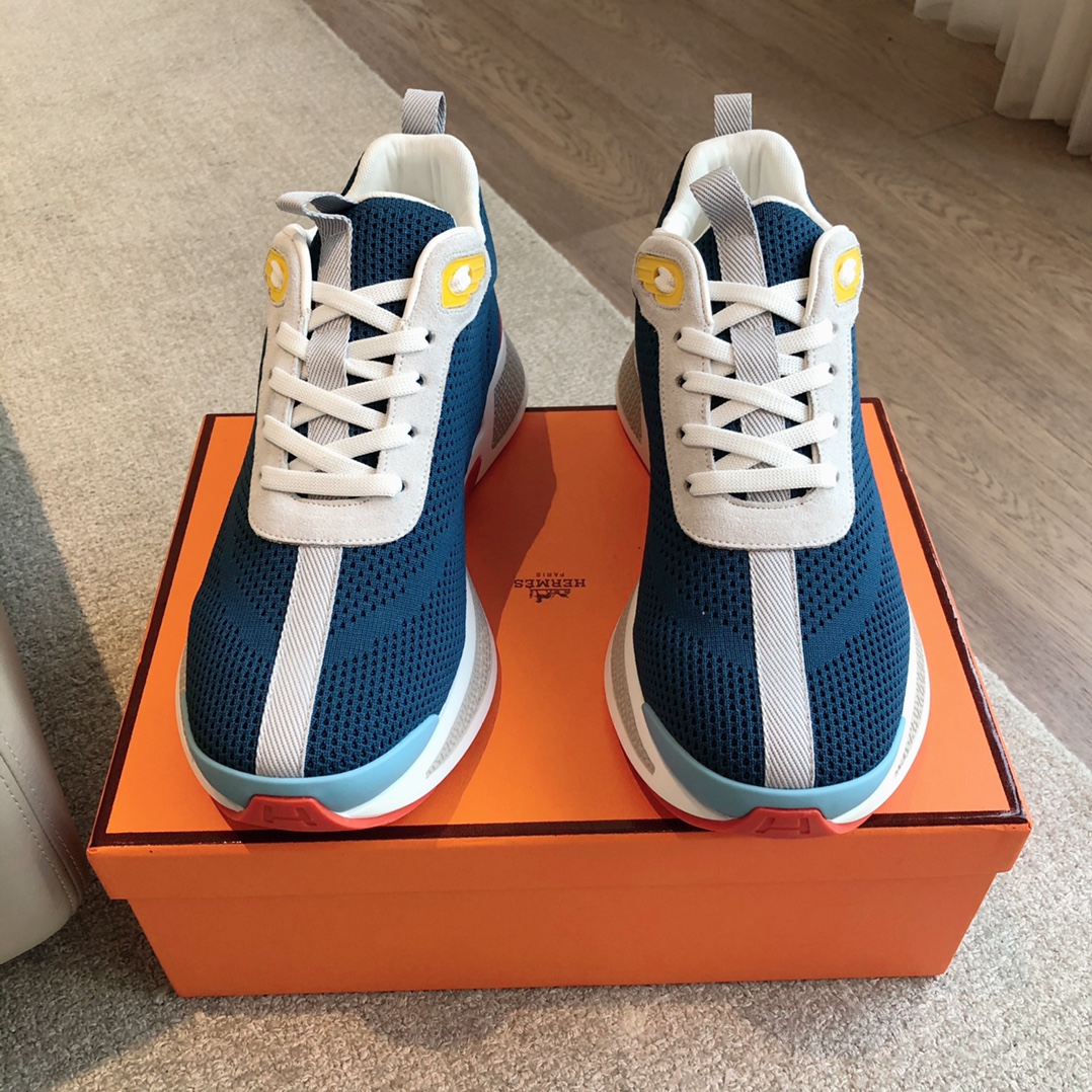 HERMES 00739 HERMES 00739