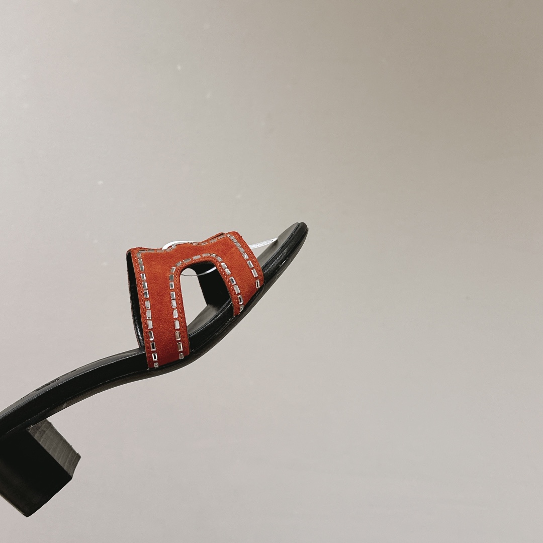 HERMES 00739 HERMES 00739