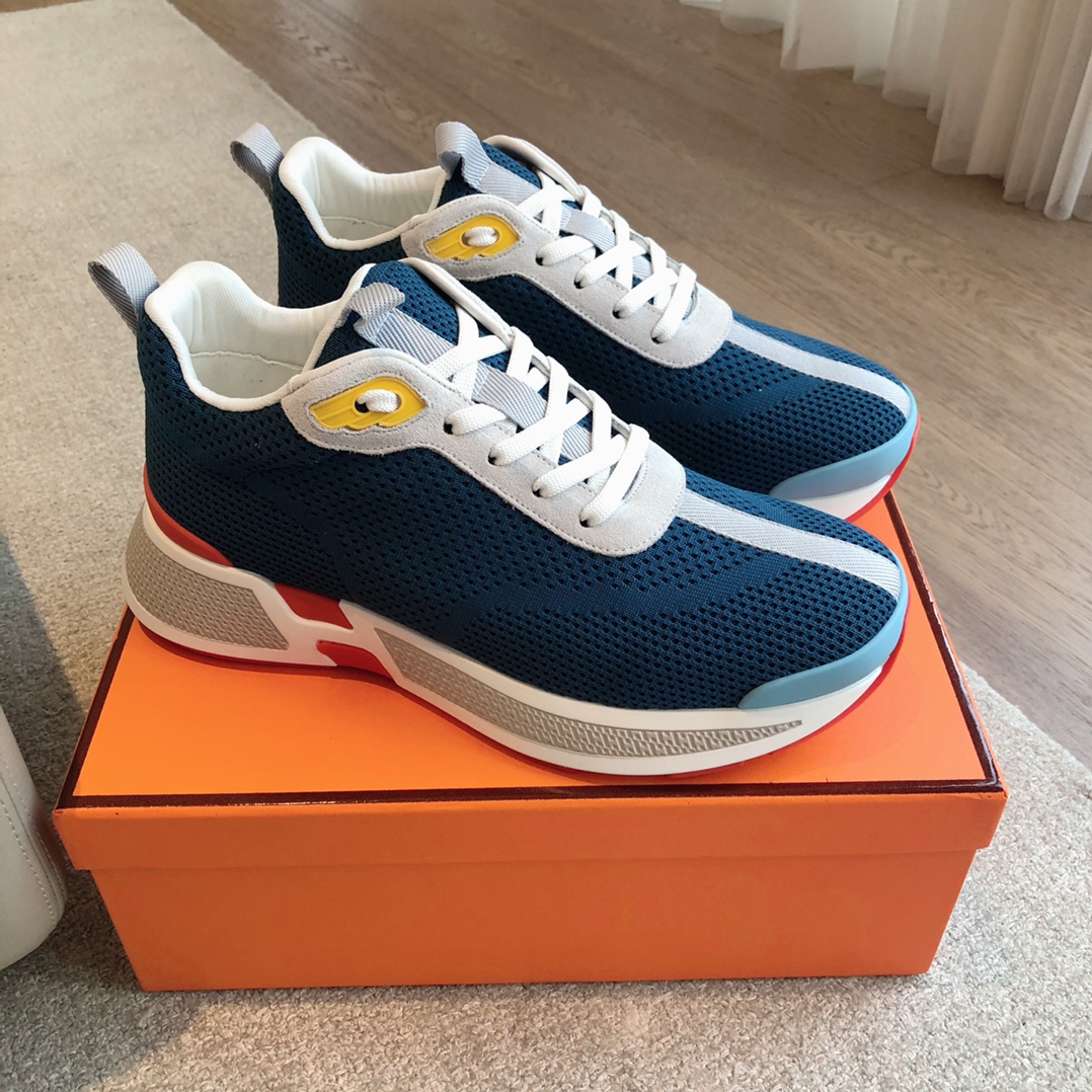 HERMES 00739 HERMES 00739