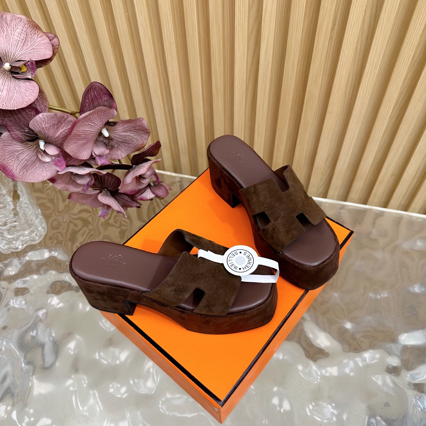 HERMES 00739 HERMES 00739