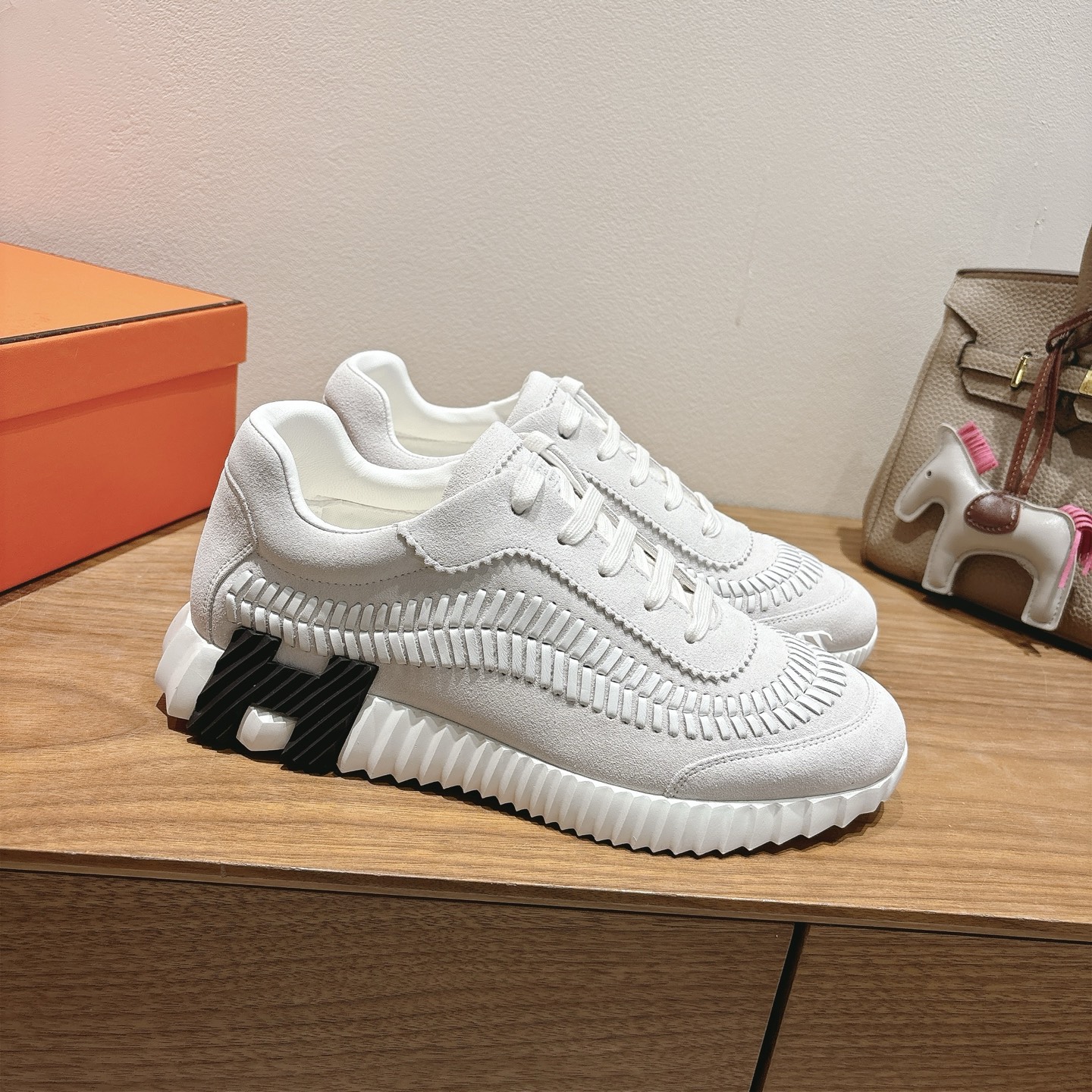 HERMES 00749 HERMES 00749