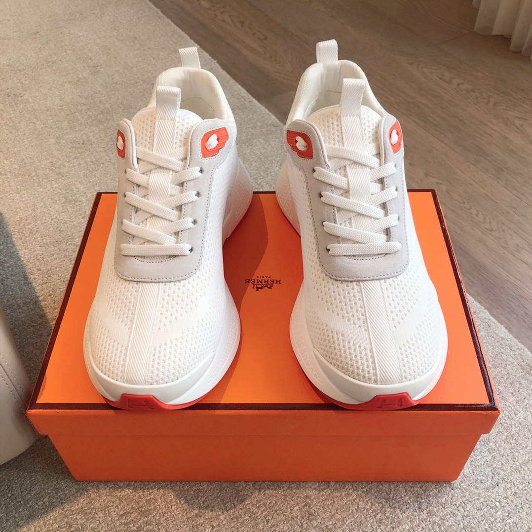 HERMES 00749 HERMES 00749