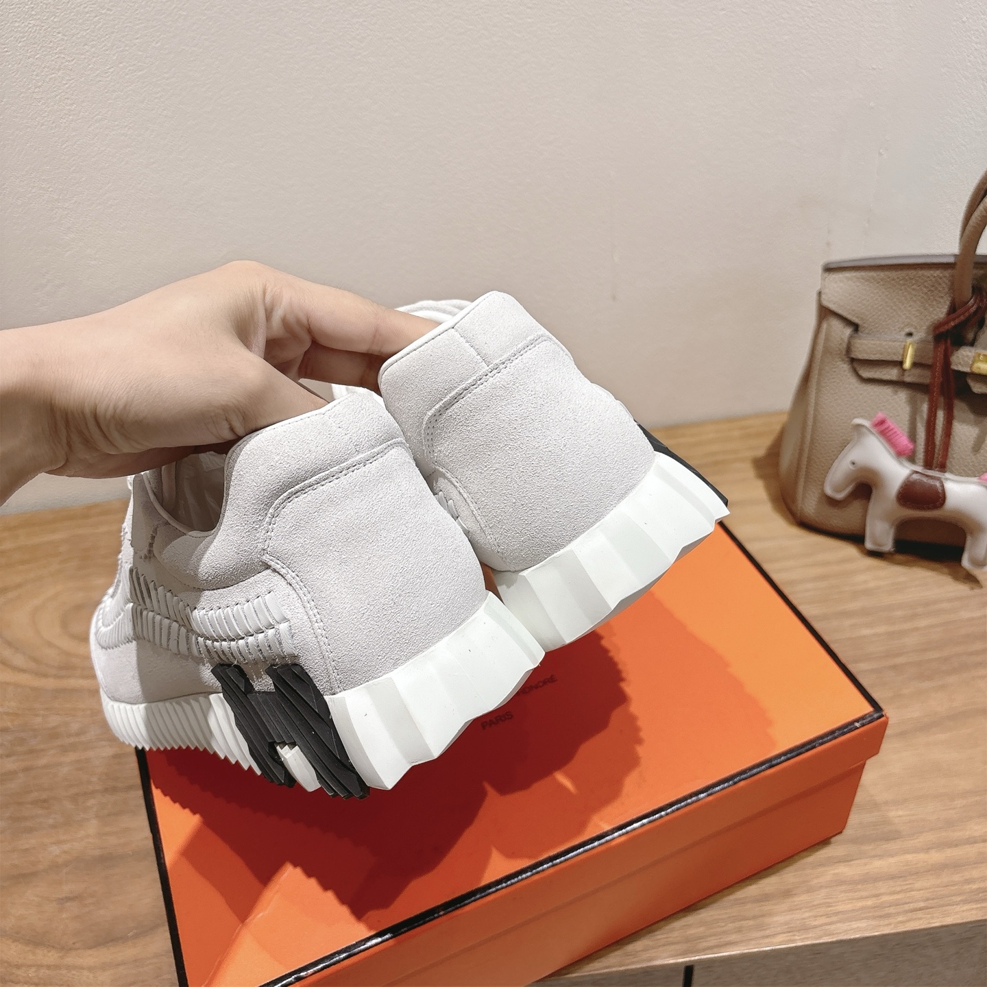 HERMES 00749 HERMES 00749
