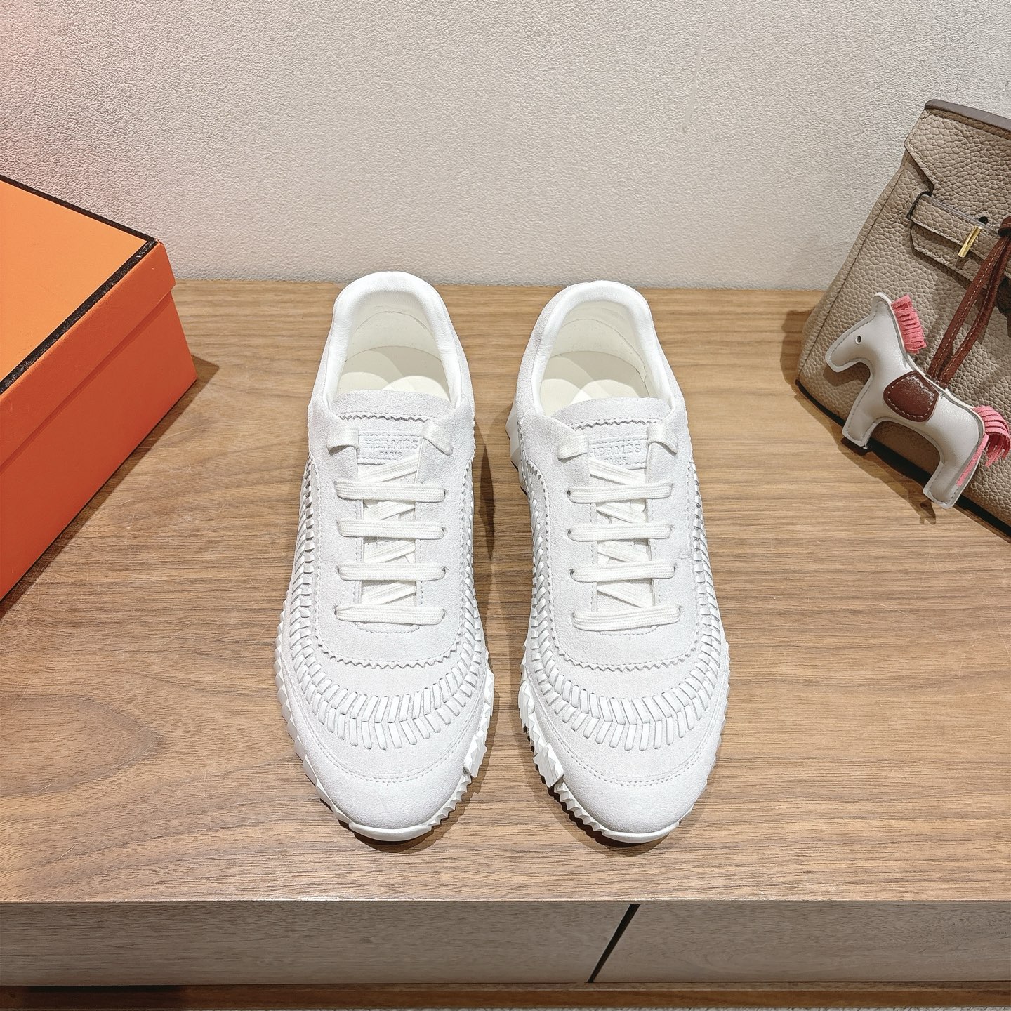 HERMES  00749