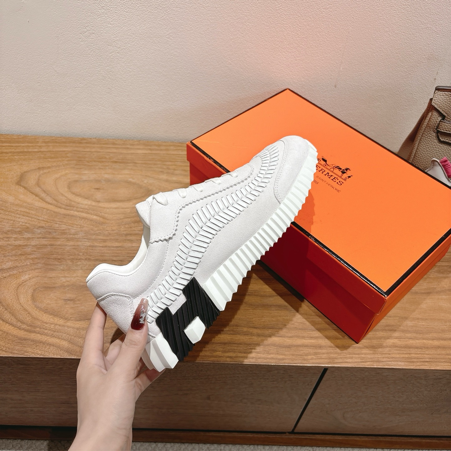 HERMES 00749 HERMES 00749