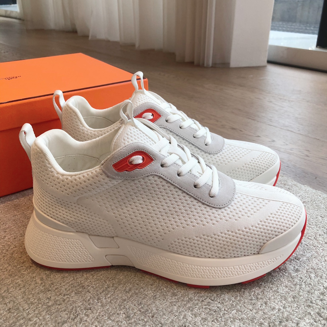 HERMES 00749 HERMES 00749
