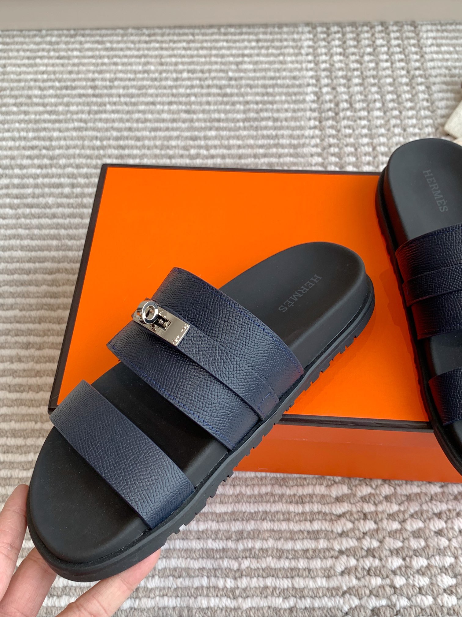 Hermes Men's Hermès Jackson Sandal H242949ZHI2395 Color Navy Size