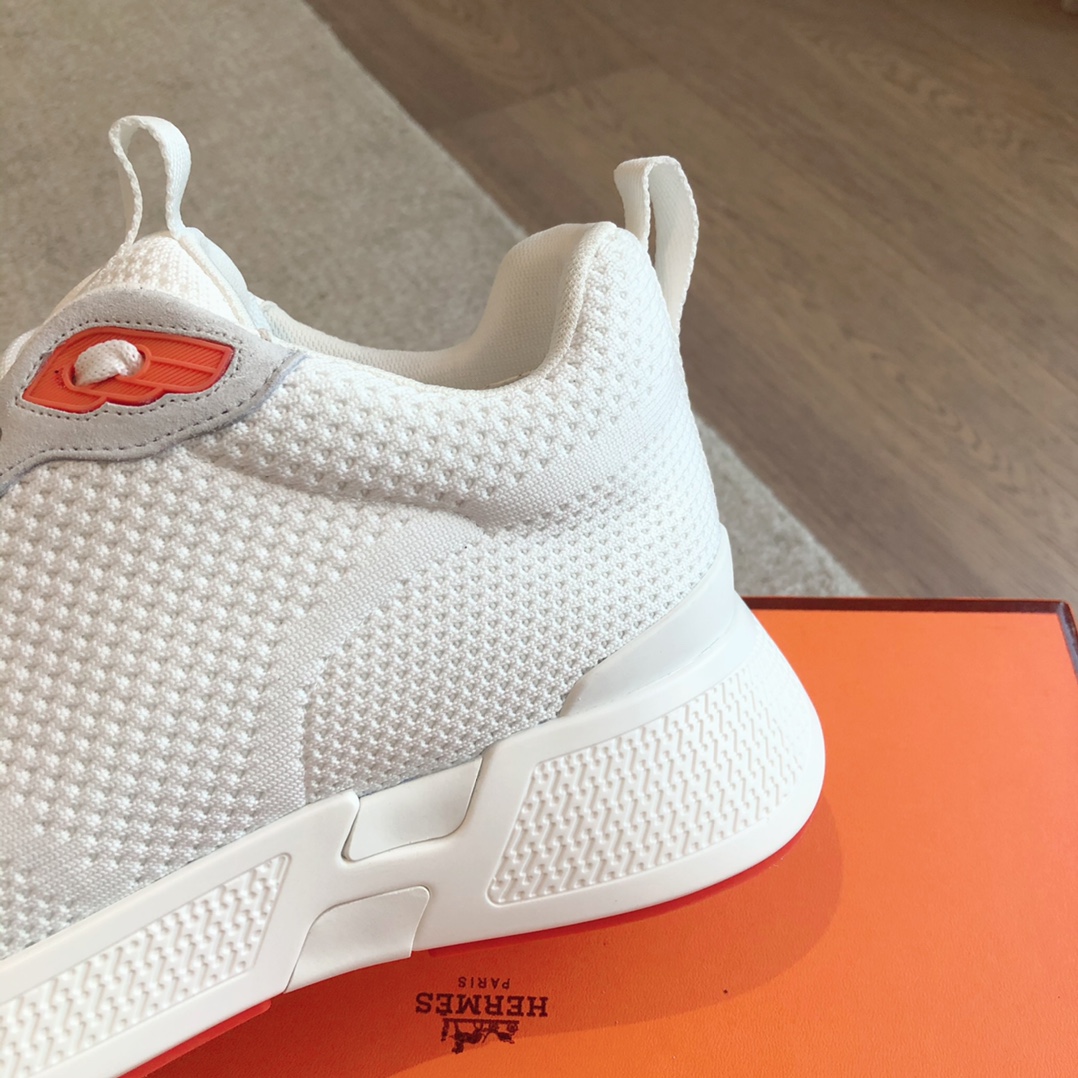 HERMES 00749 HERMES 00749