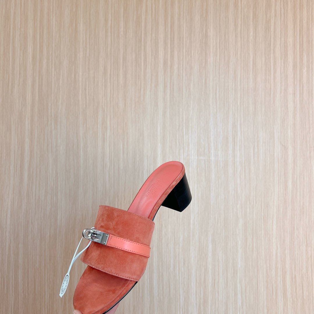 HERMES 00759 HERMES 00759