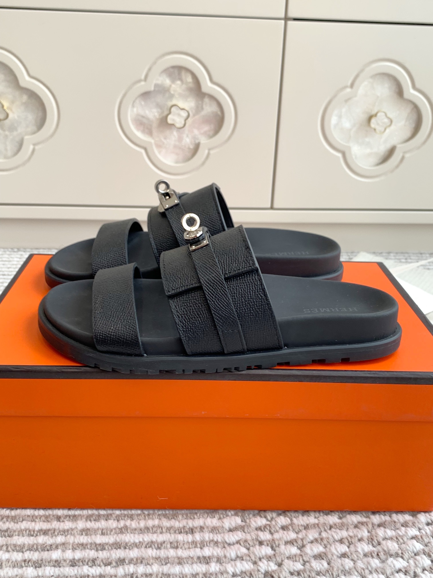 Hermes Men's Hermès Jackson SandalColor black