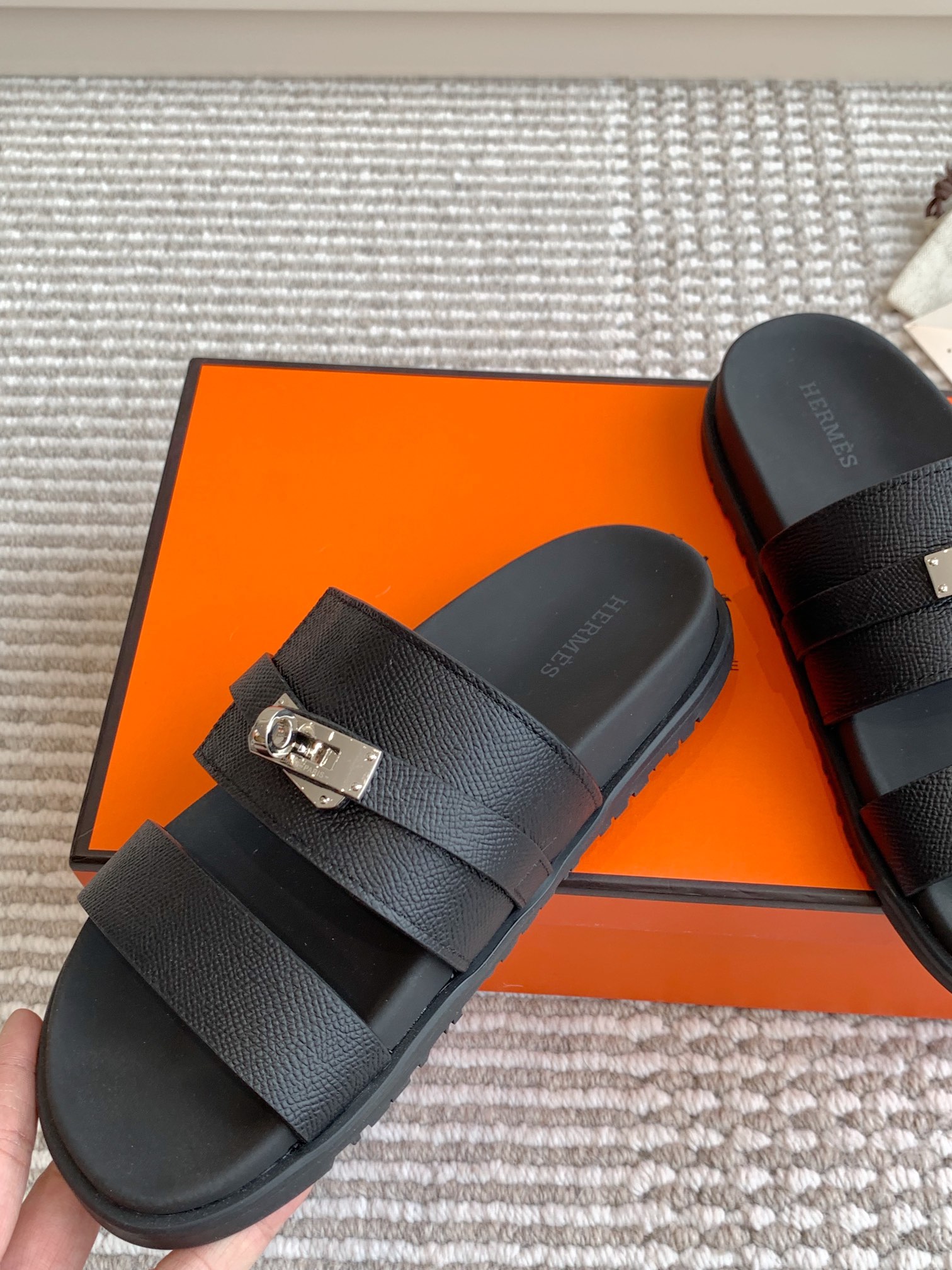 Hermes Men's Hermès Jackson SandalColor black