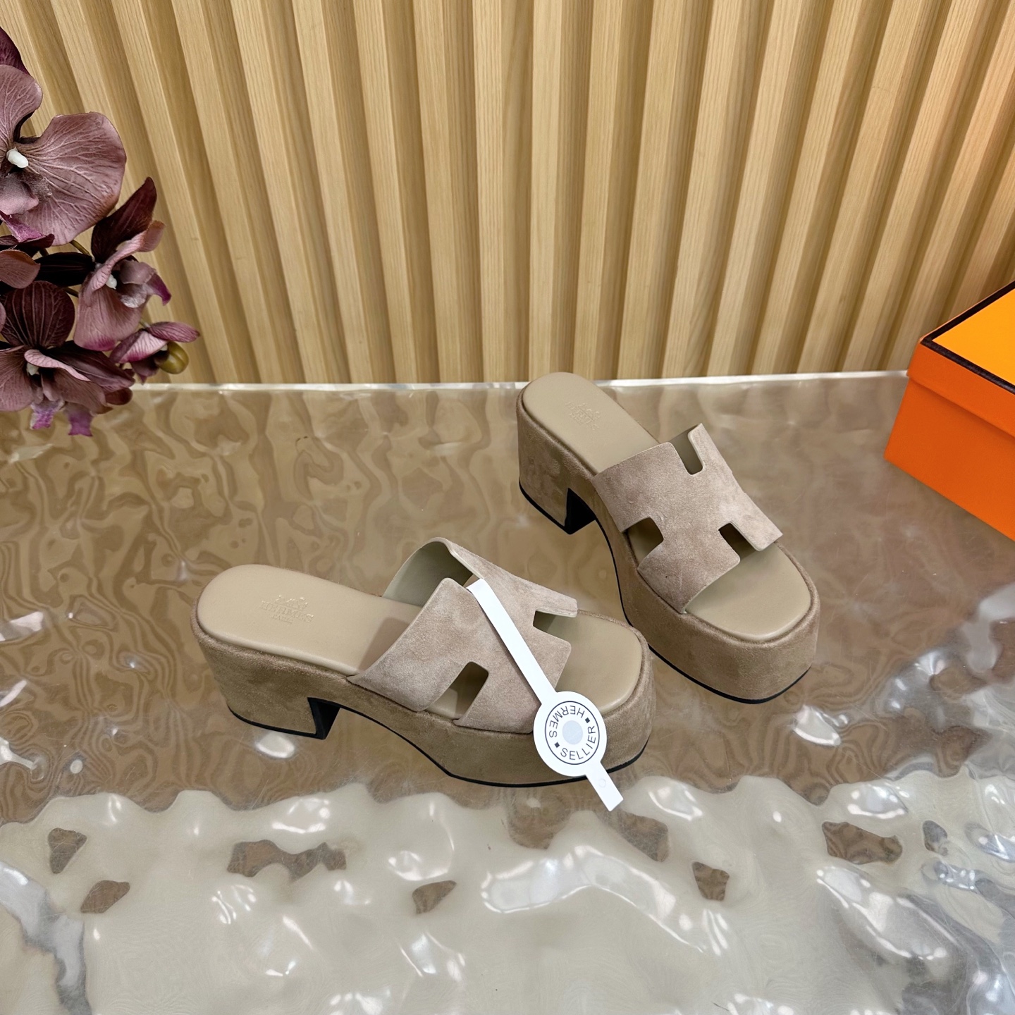 HERMES 00759 HERMES 00759