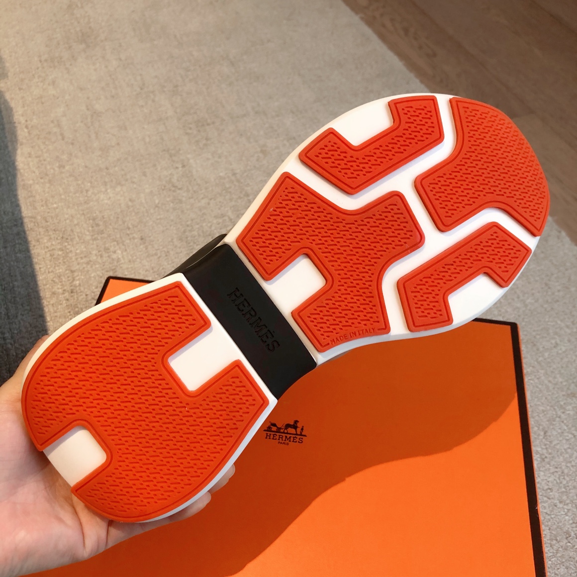 HERMES 00779 HERMES 00779