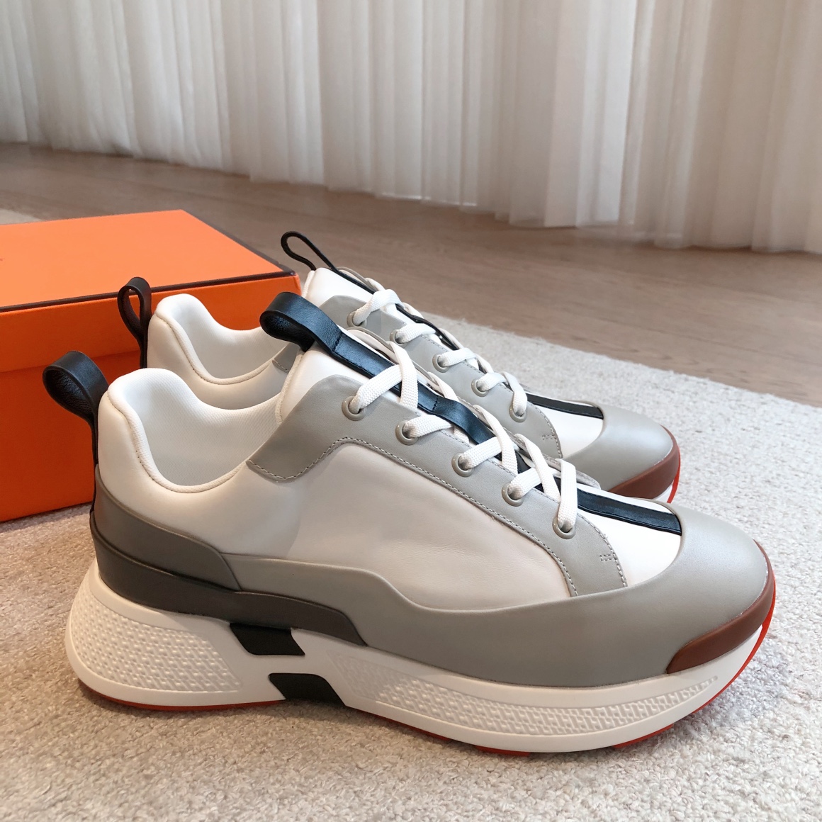 HERMES 00779 HERMES 00779