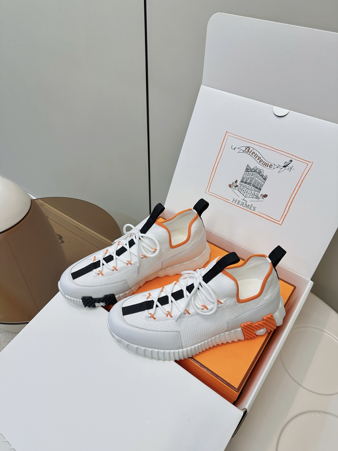 HERMES 00779 HERMES 00779