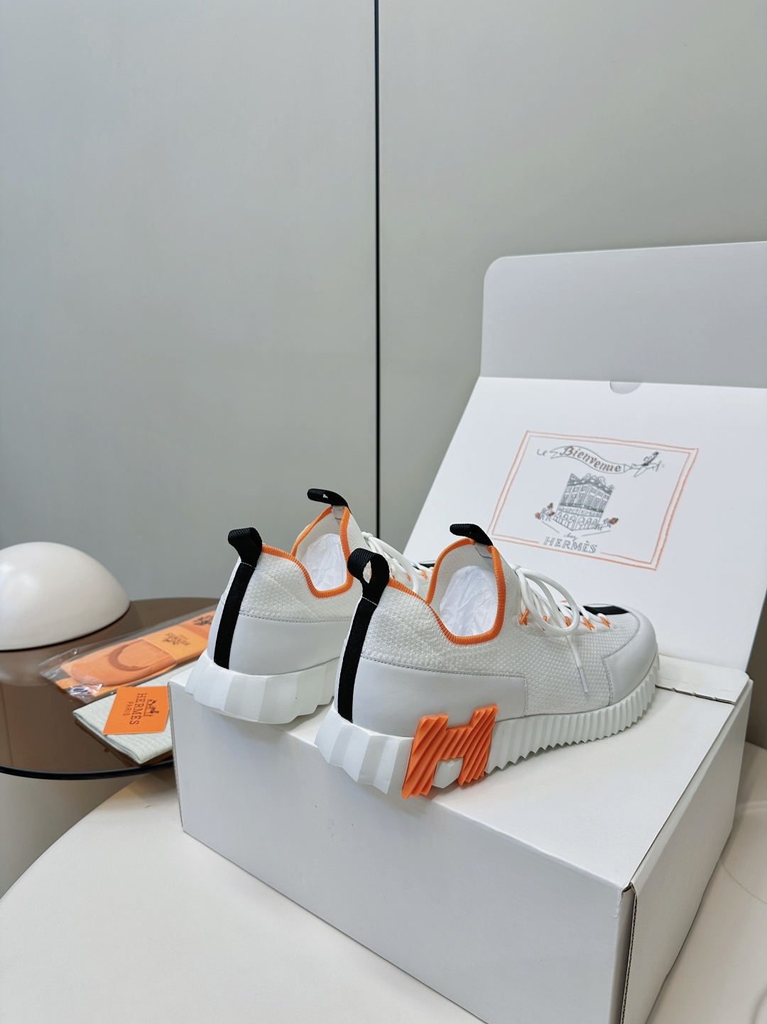 HERMES 00779 HERMES 00779