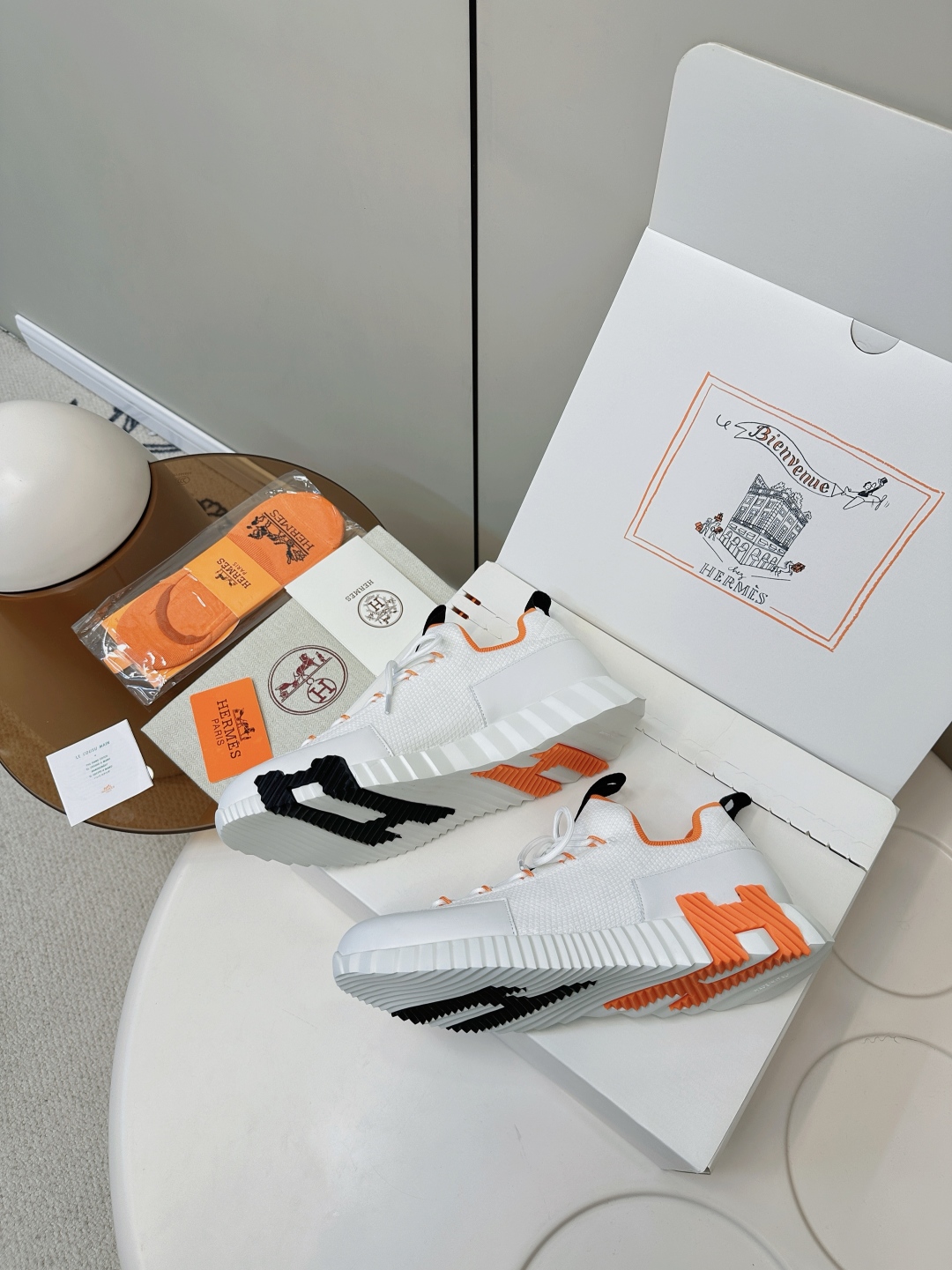 HERMES 00779 HERMES 00779