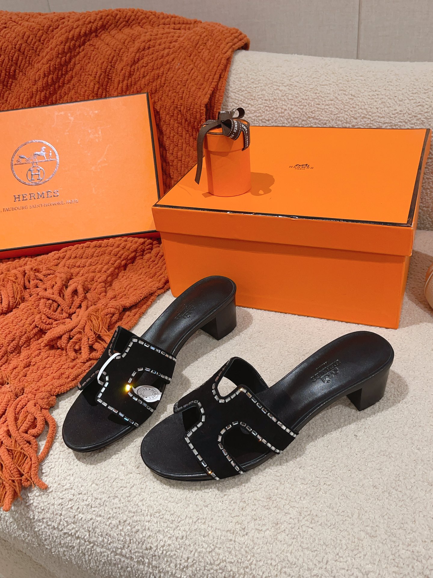 HERMES 00779 HERMES 00779