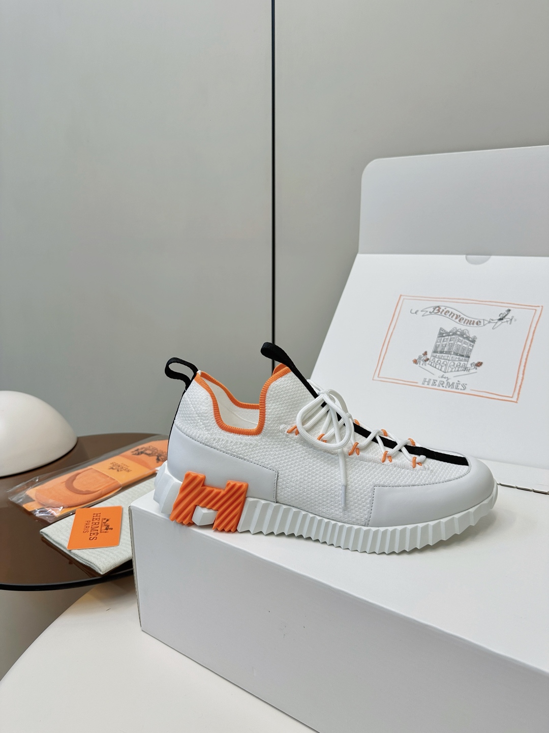 HERMES 00779 HERMES 00779