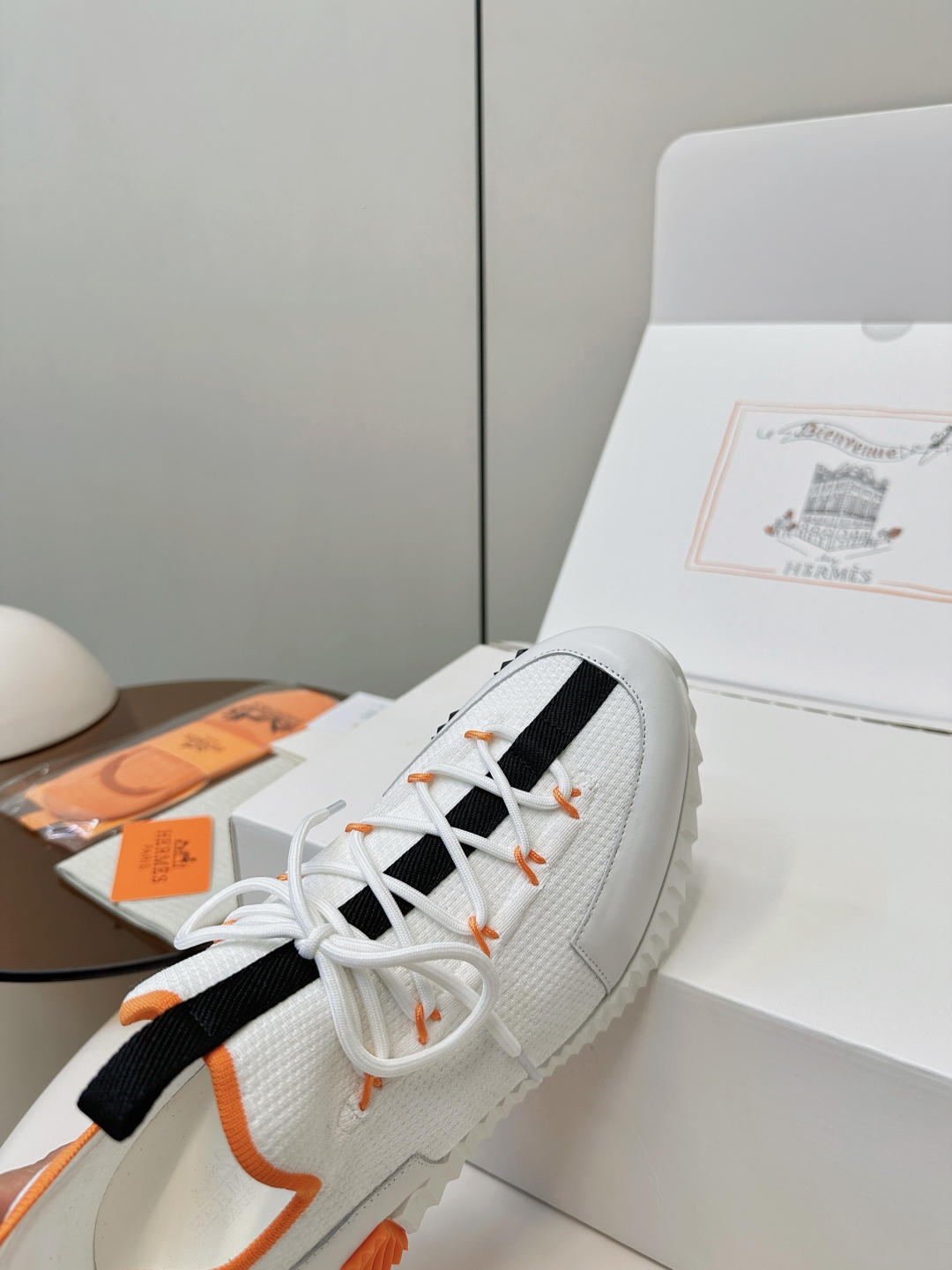 HERMES 00779 HERMES 00779