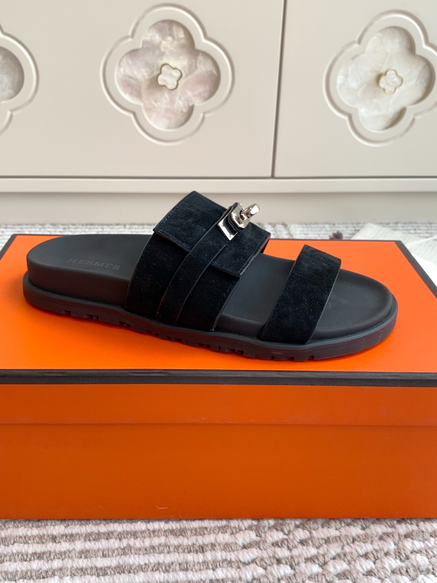 HERMES 00779