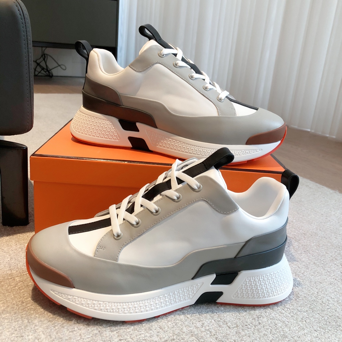HERMES 00779 HERMES 00779
