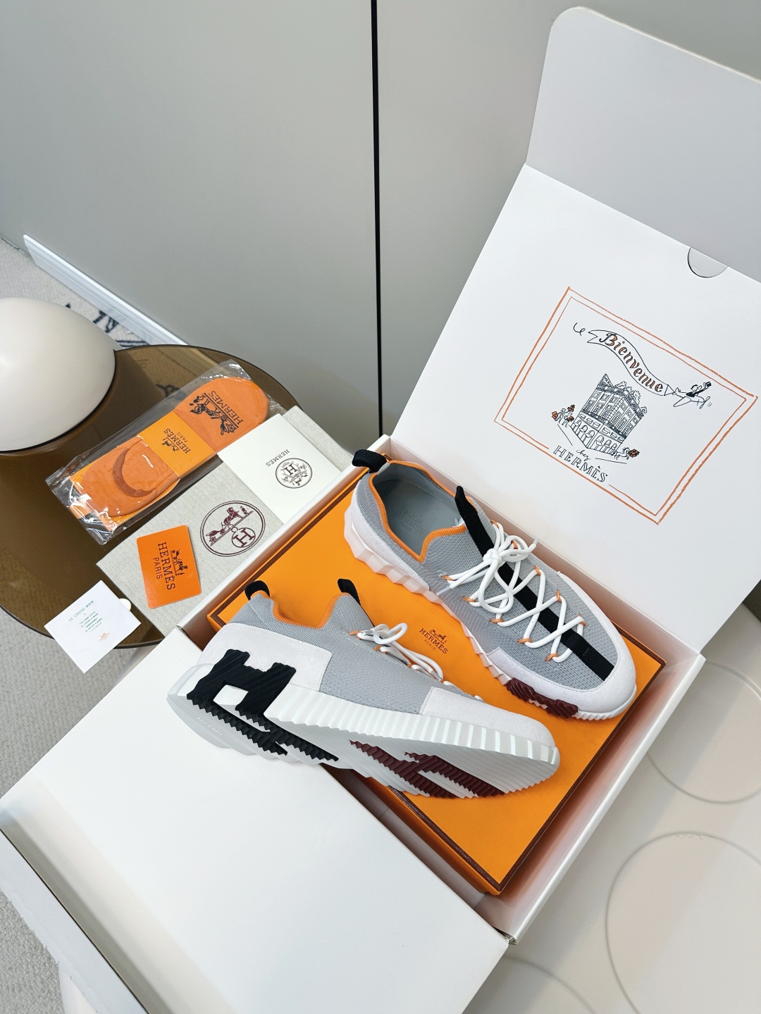 HERMES  007810
