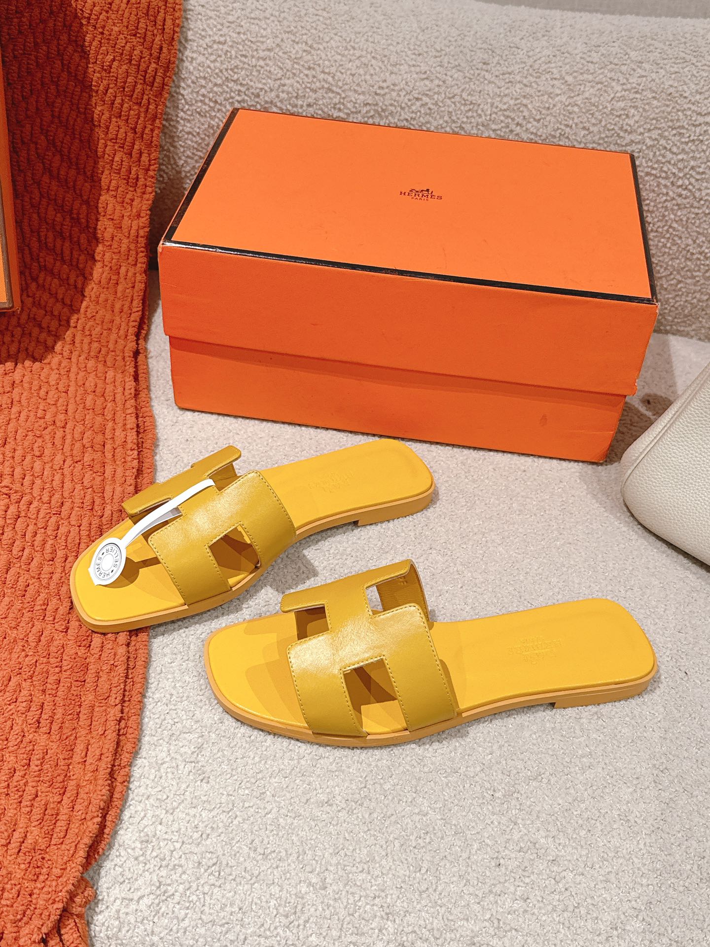 HERMES 00789 HERMES 00789