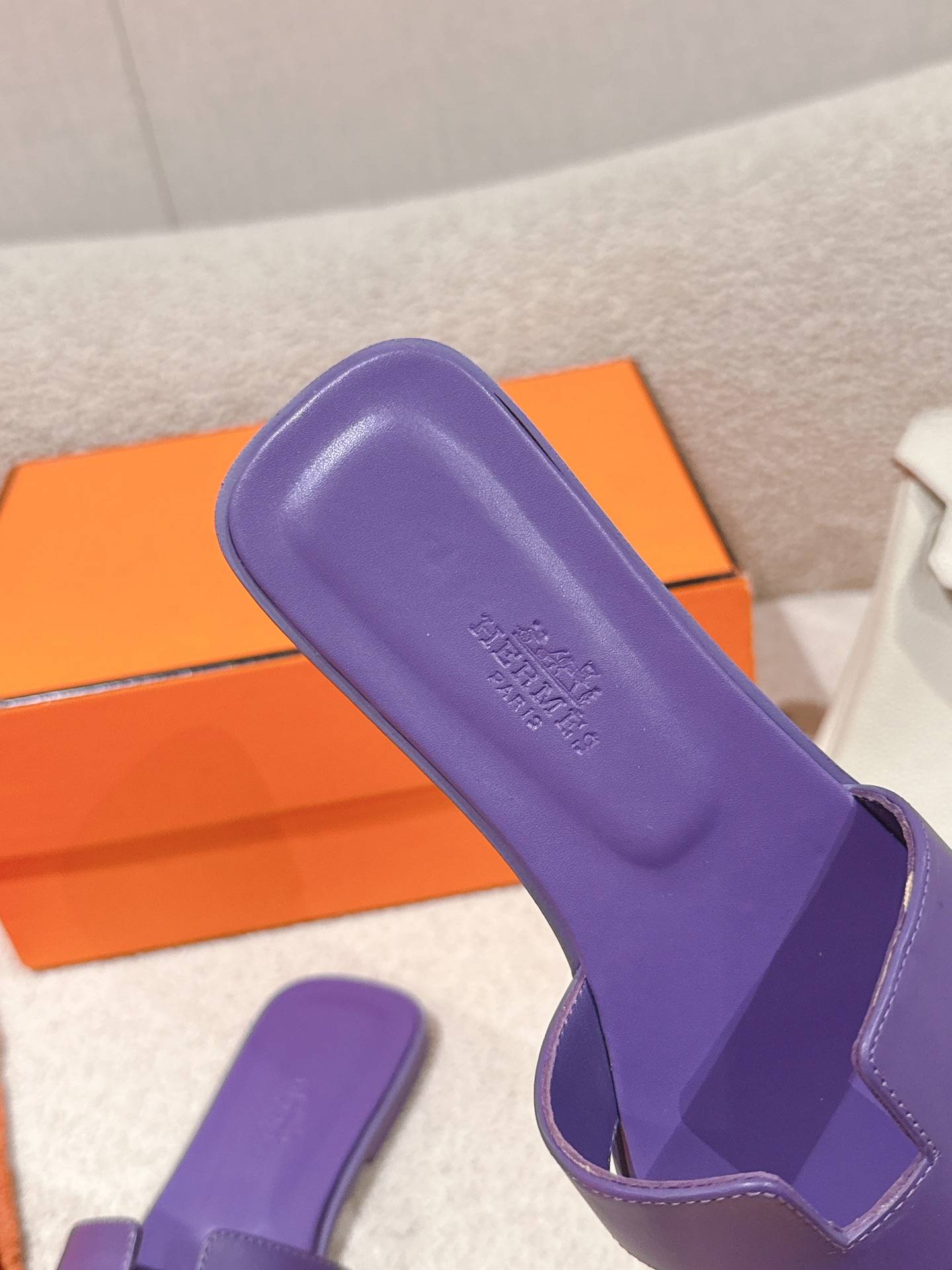 HERMES  00799