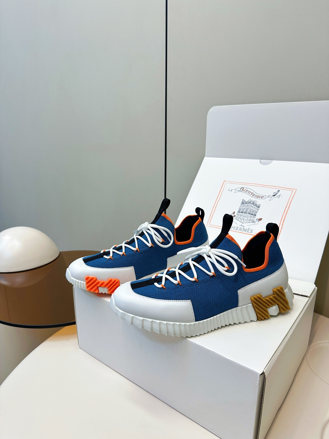 HERMES  00799