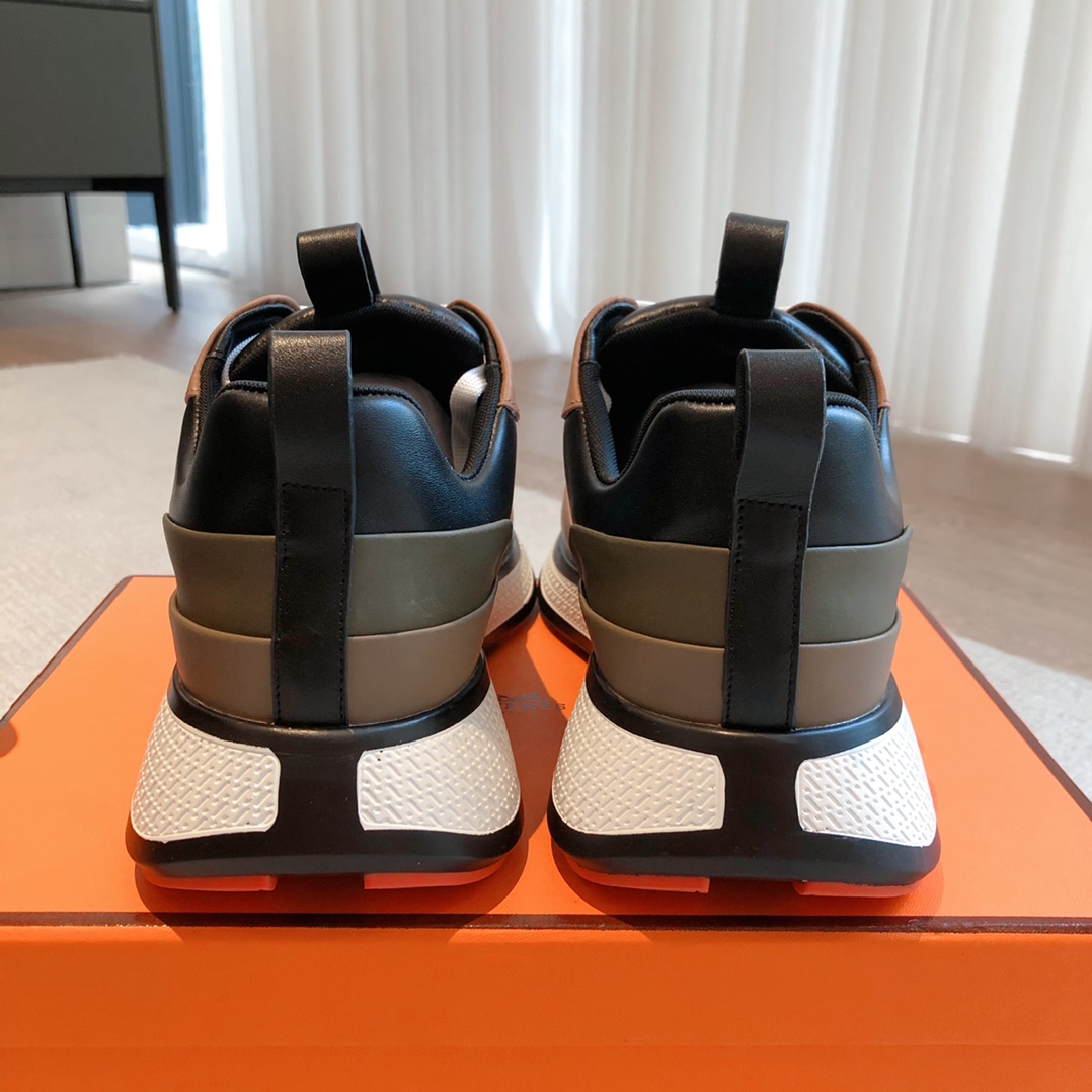 HERMES 00799