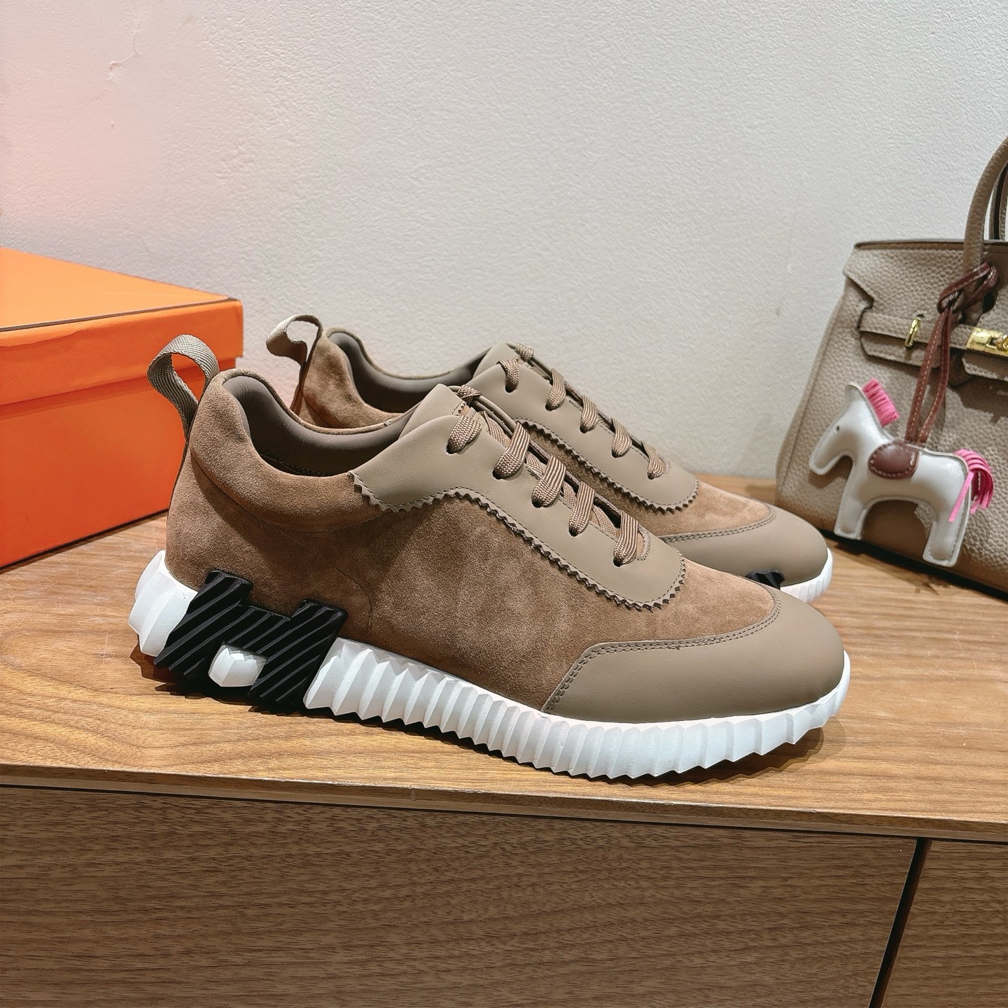 HERMES  00799
