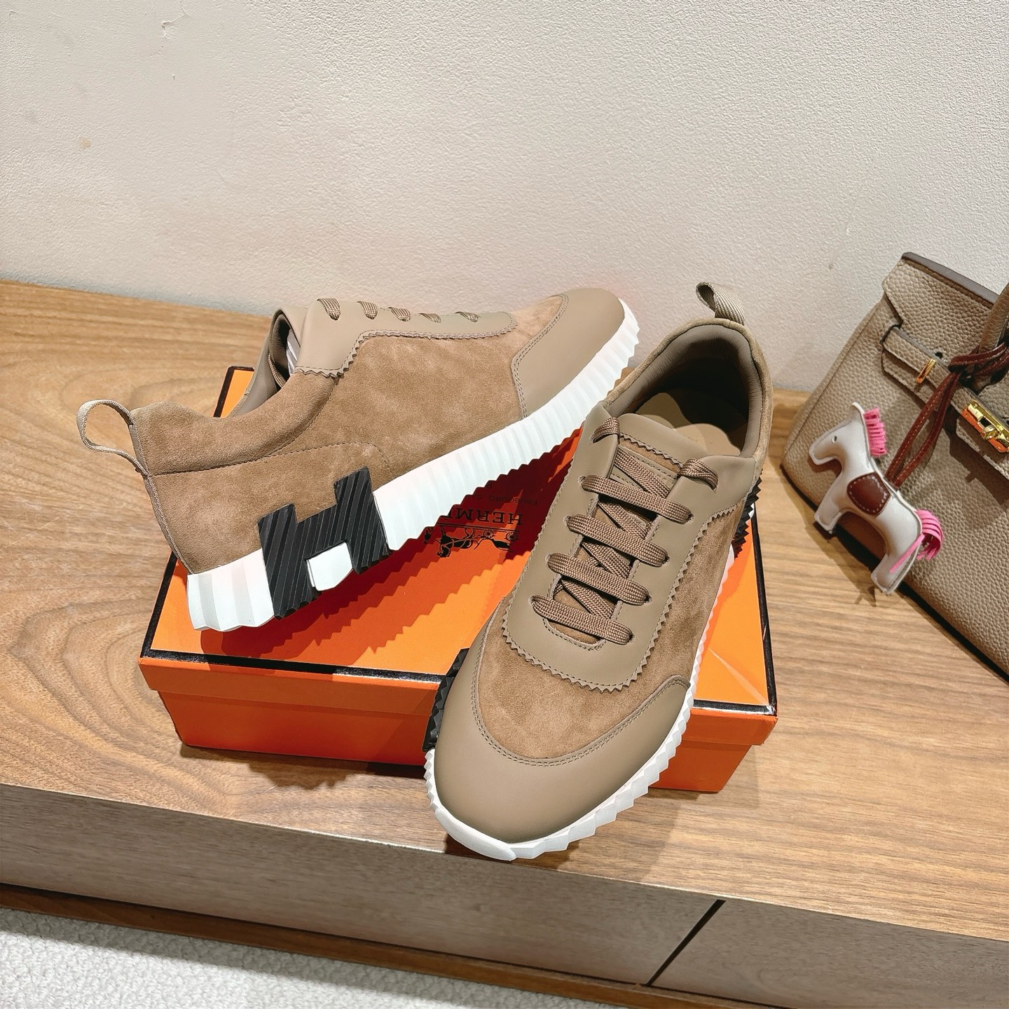 HERMES  00799