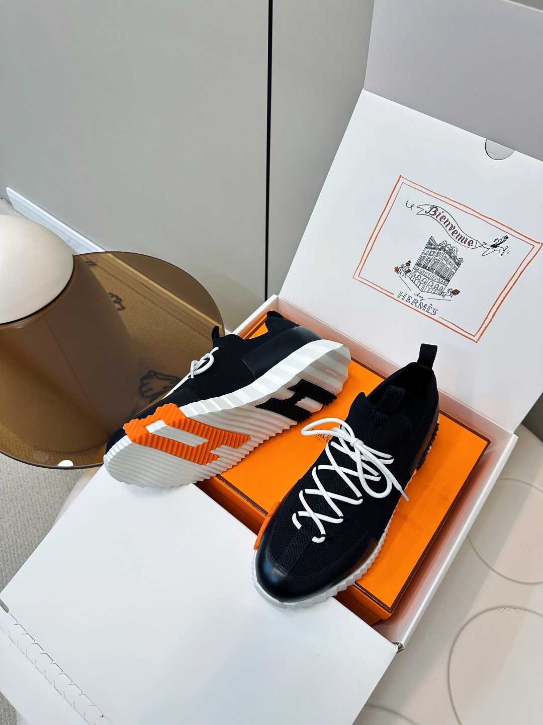 HERMES 00829 HERMES 00829