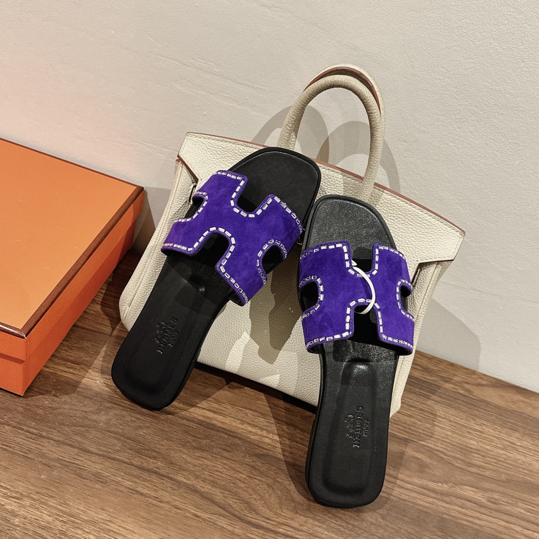HERMES 00829 HERMES 00829
