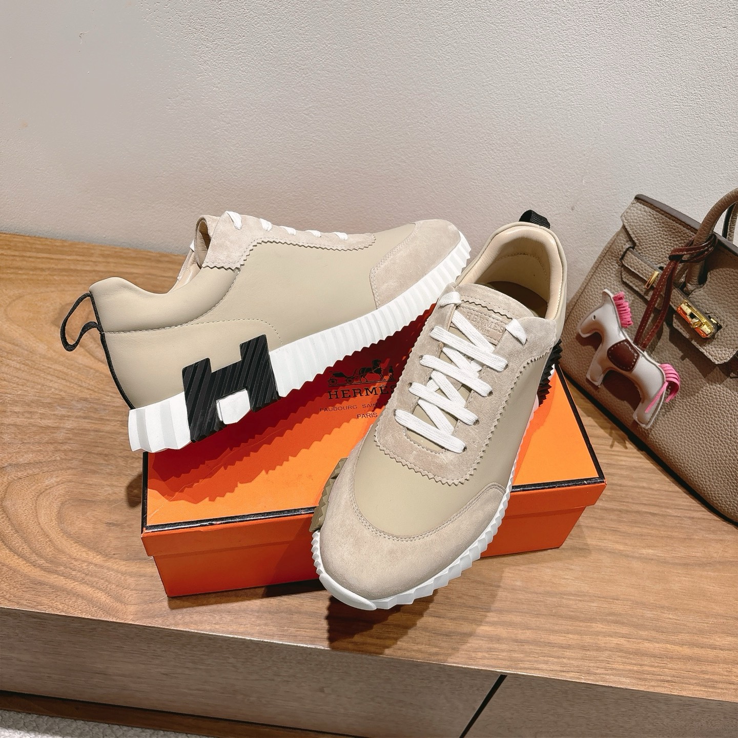 HERMES 00839 HERMES 00839