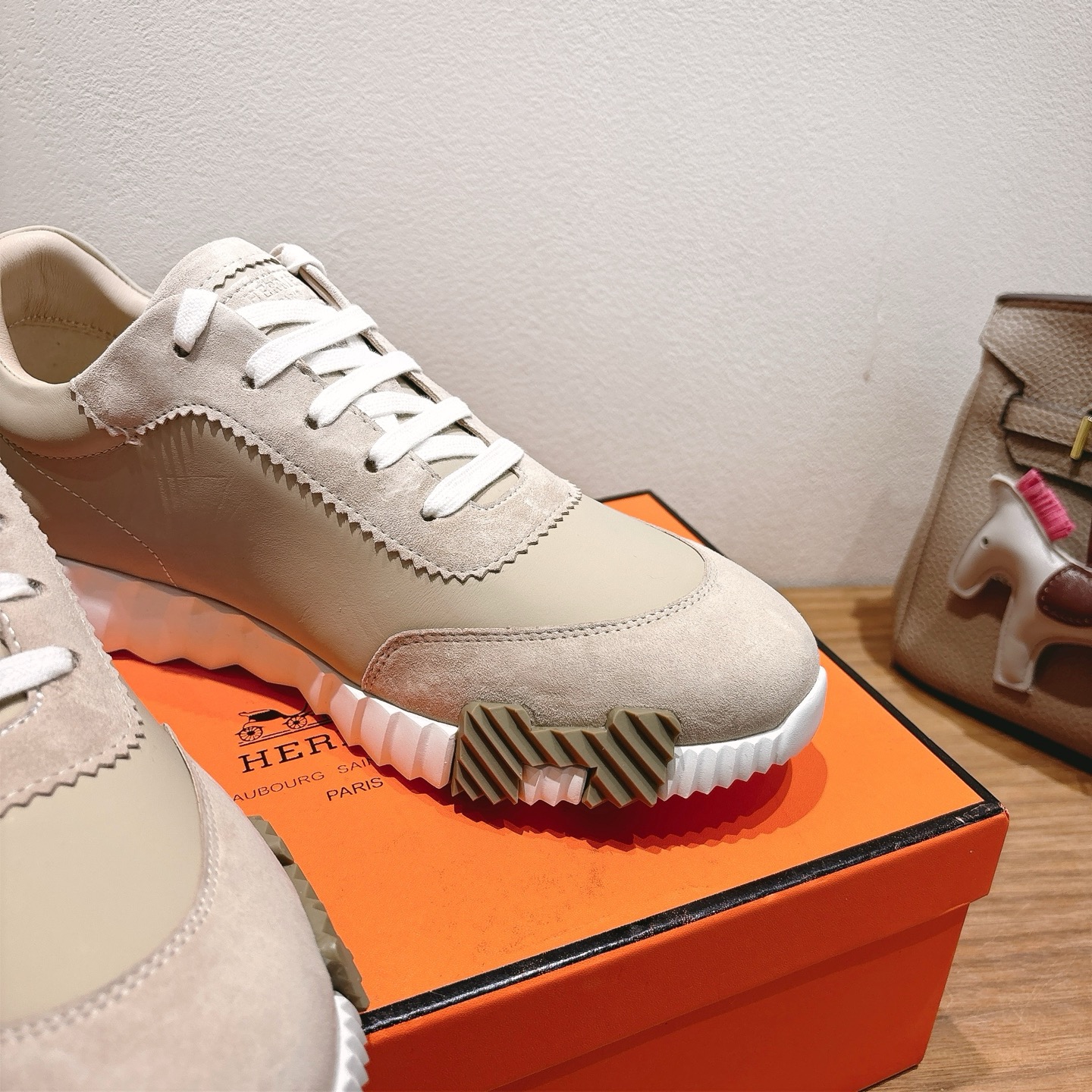HERMES 00839 HERMES 00839