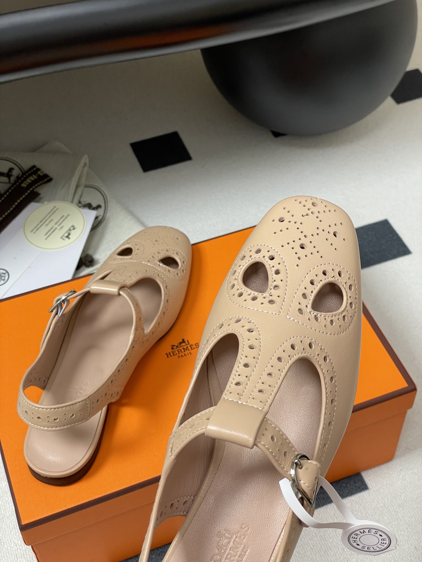 HERMES  008510