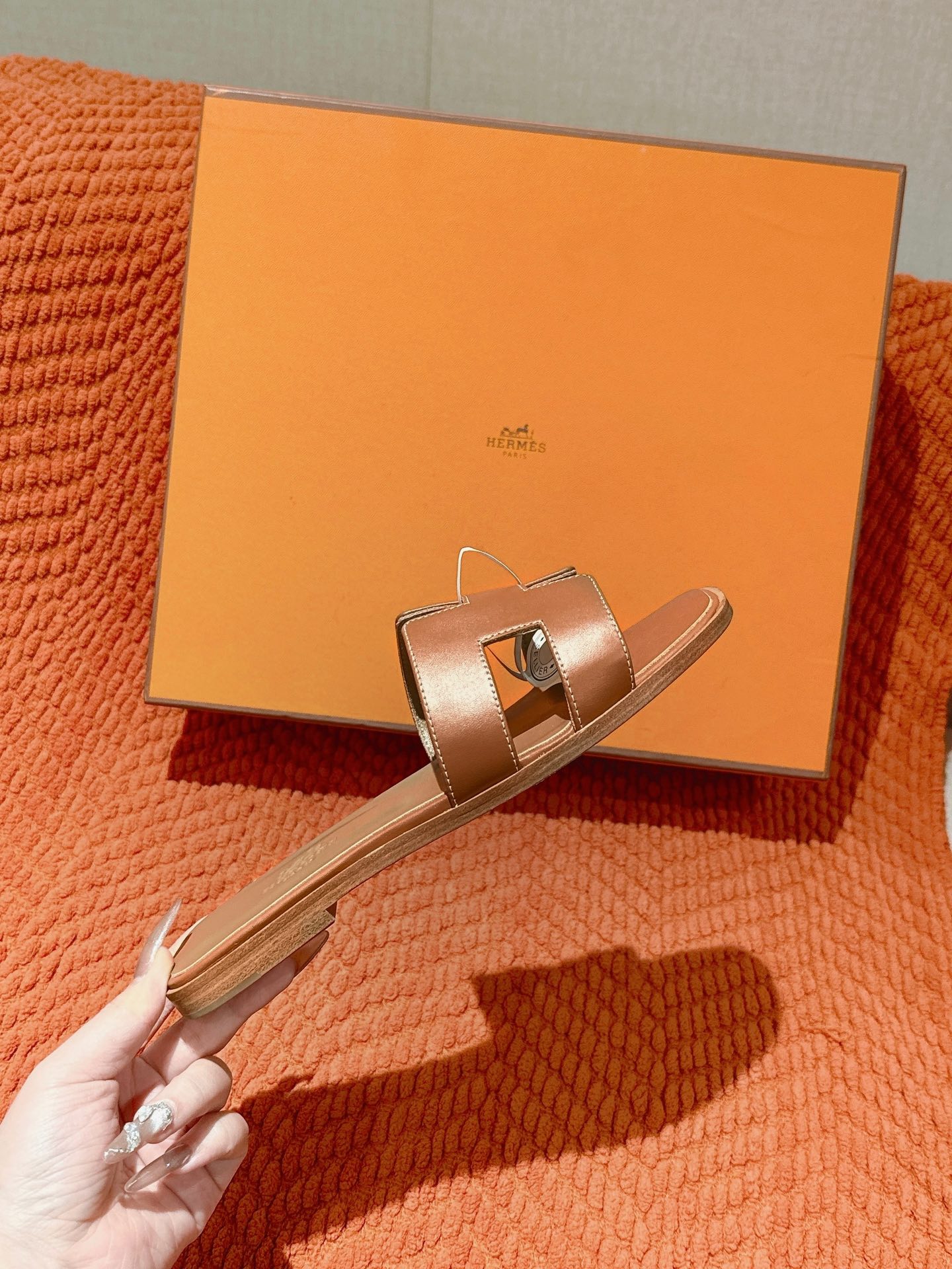 HERMES 00859 HERMES 00859