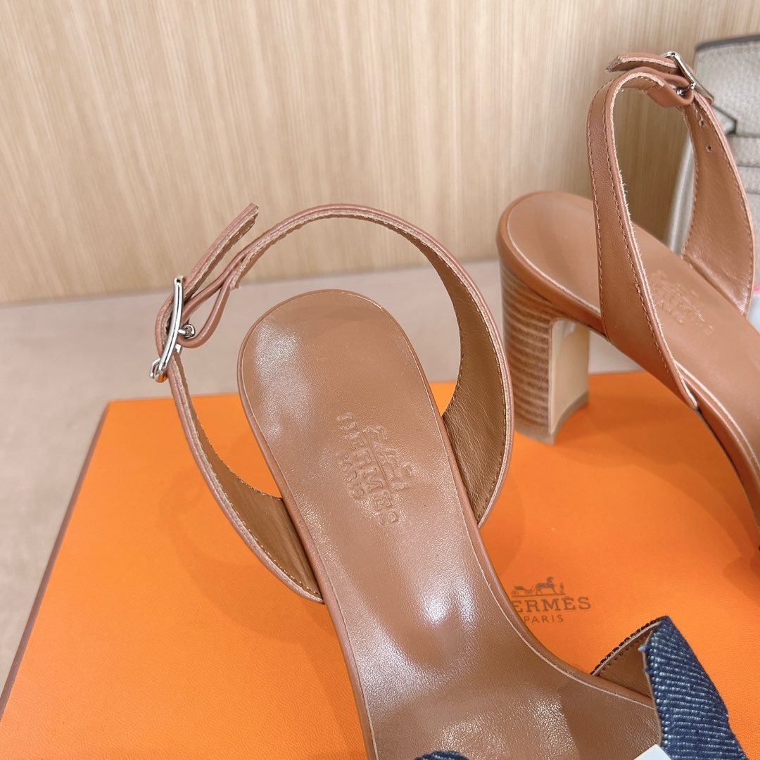 HERMES 00869 HERMES 00869