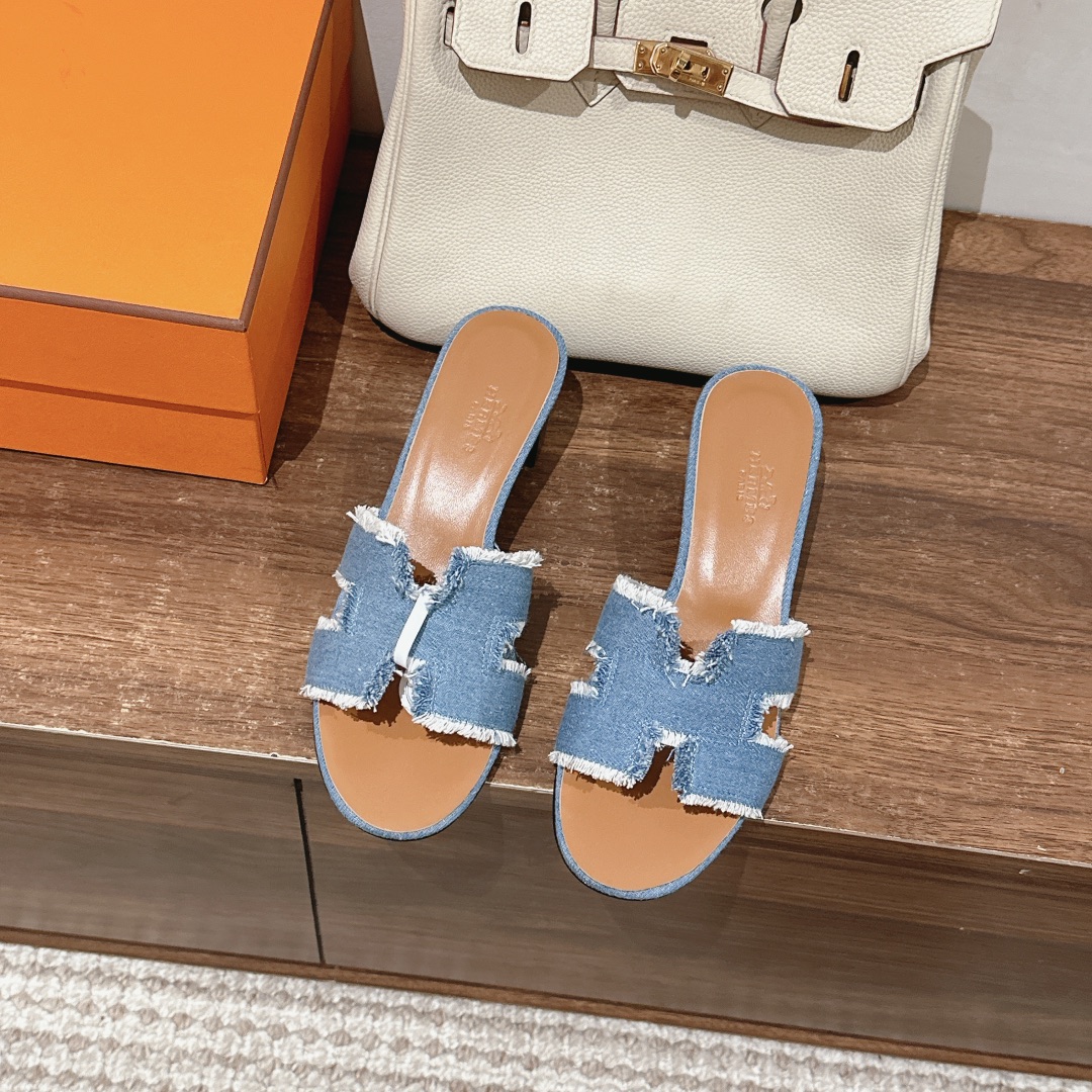 HERMES 00869 HERMES 00869