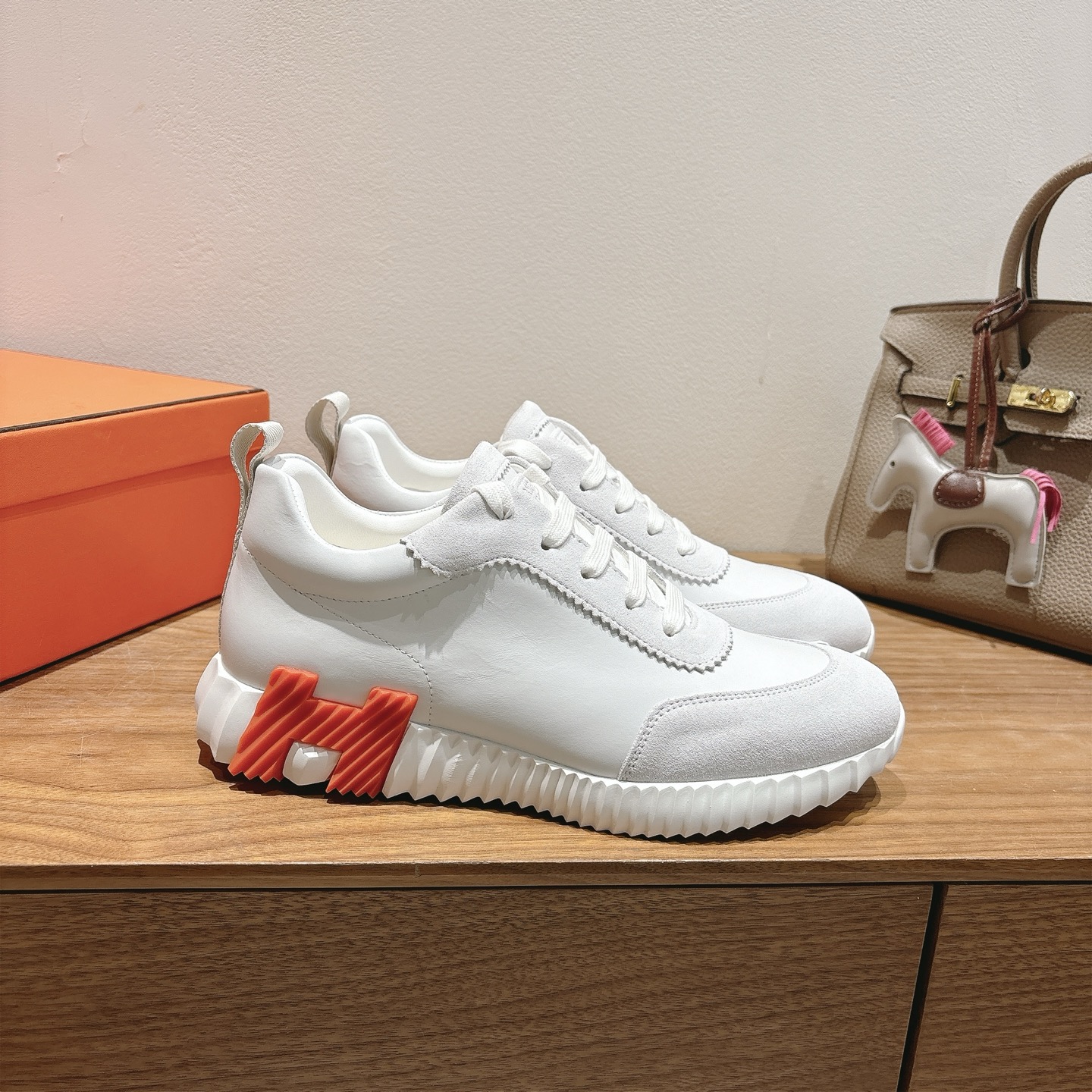 HERMES 00869 HERMES 00869