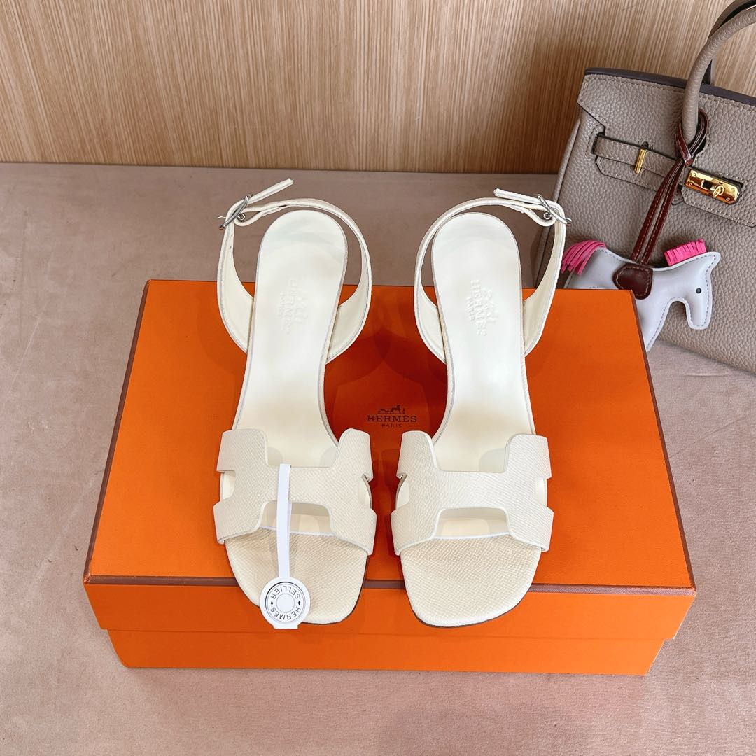HERMES 00879 HERMES 00879