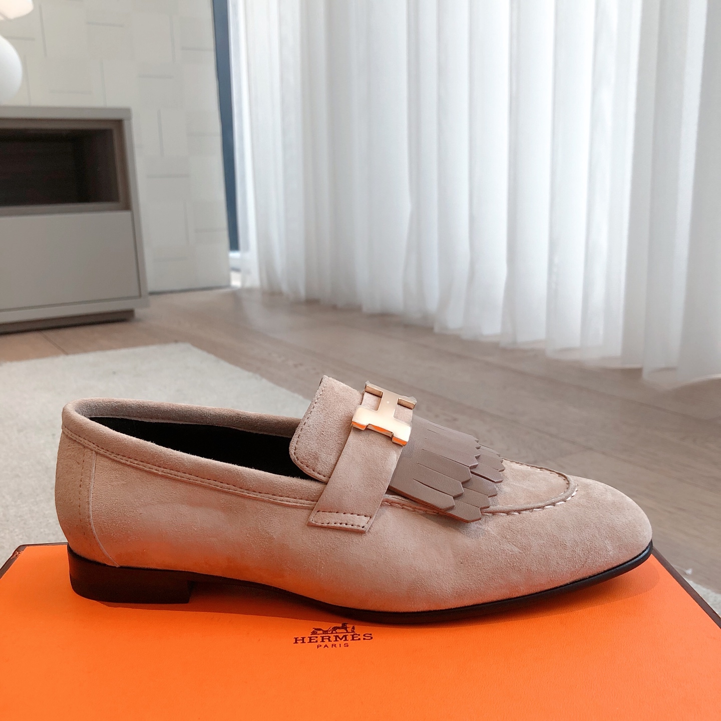 Hermès Royal Loafer – Beige