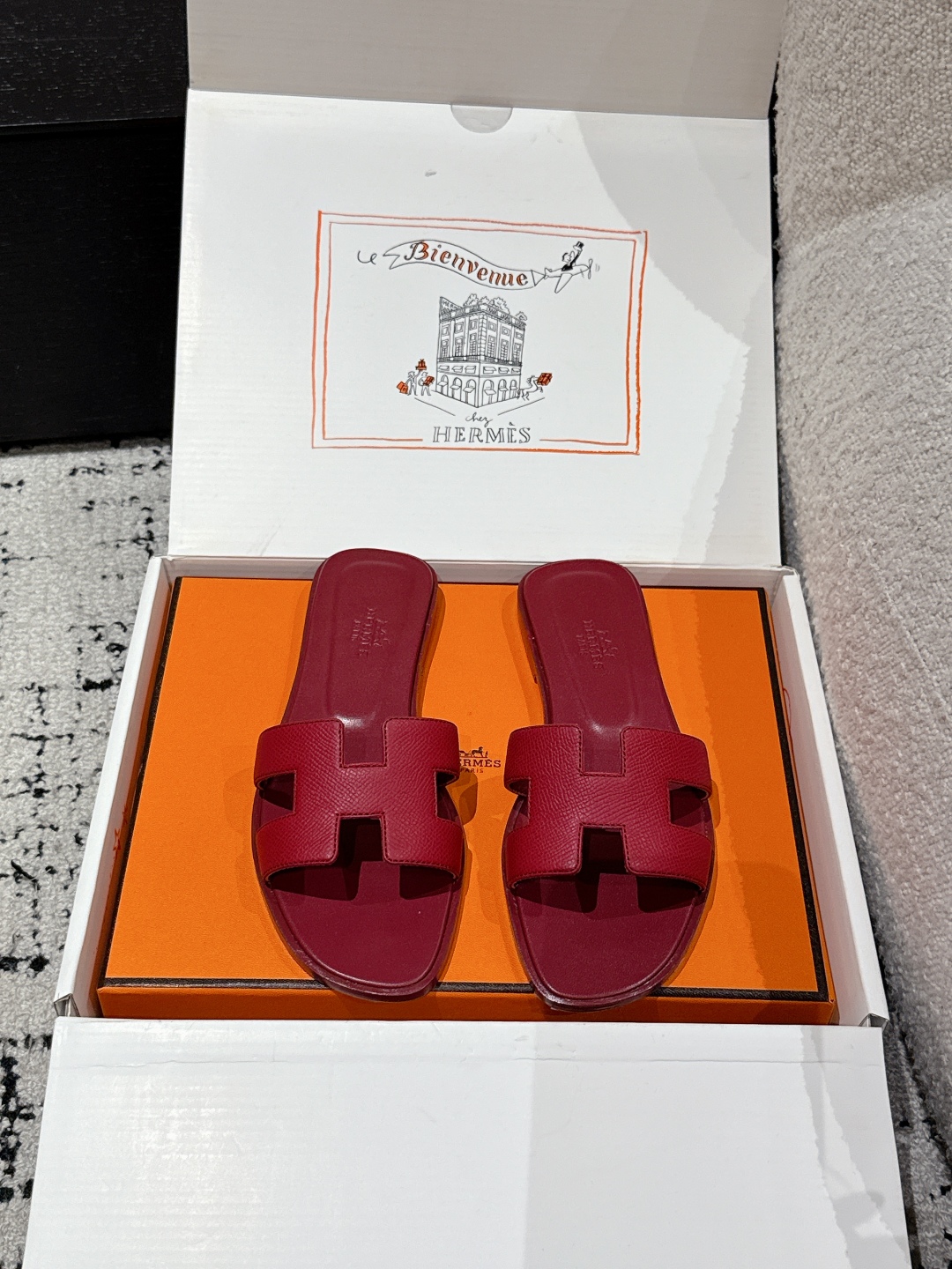 HERMES ORAN H SANDALS SLIPPERS Classic Epsom Rose Magenta red Pink