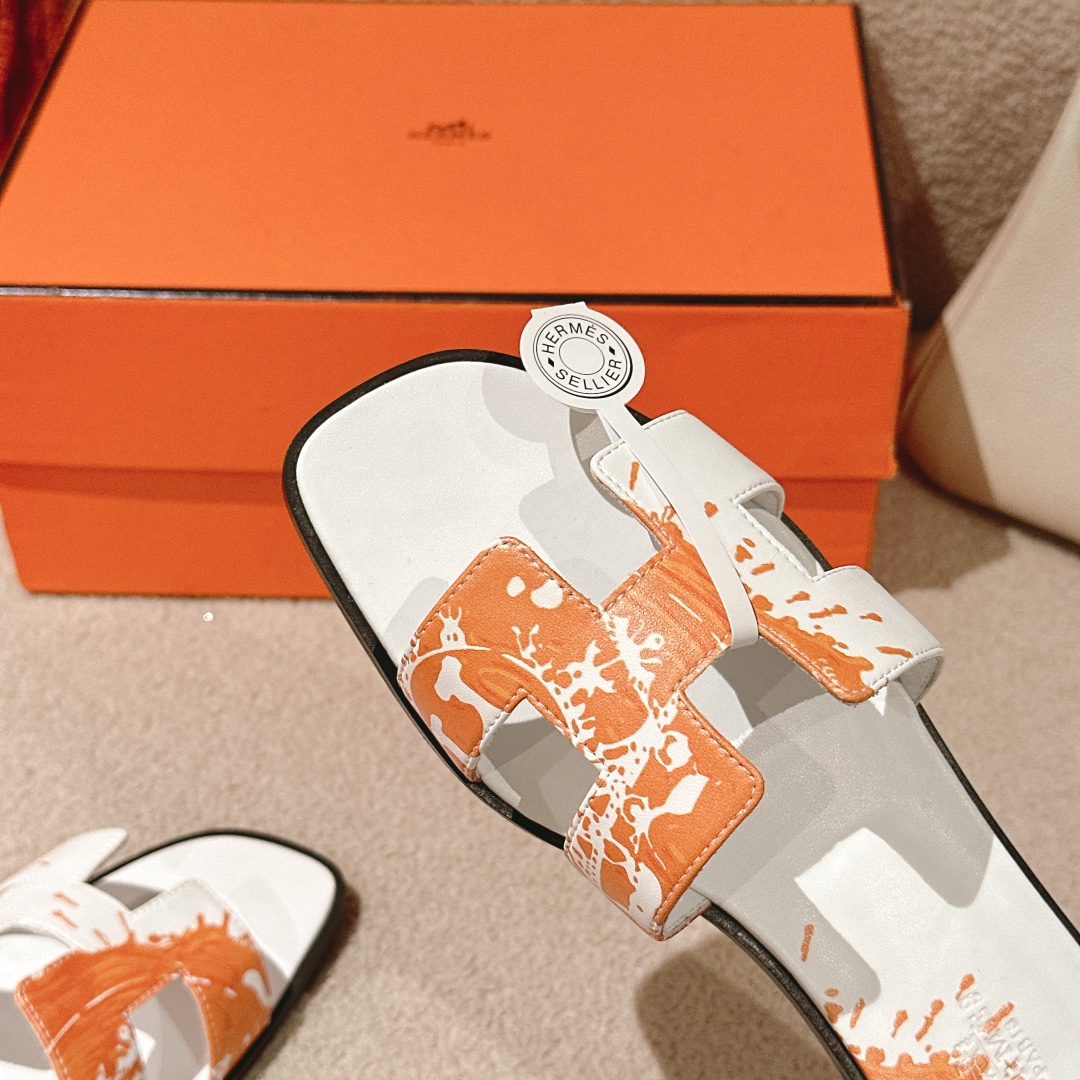 HERMES 00899 HERMES 00899
