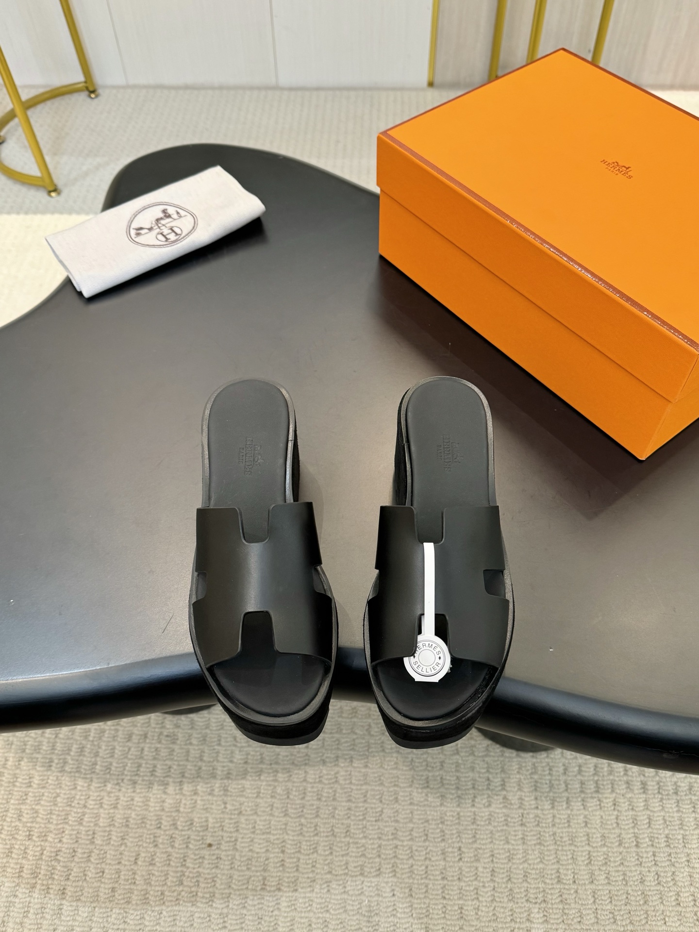 HERMES 00899 HERMES 00899