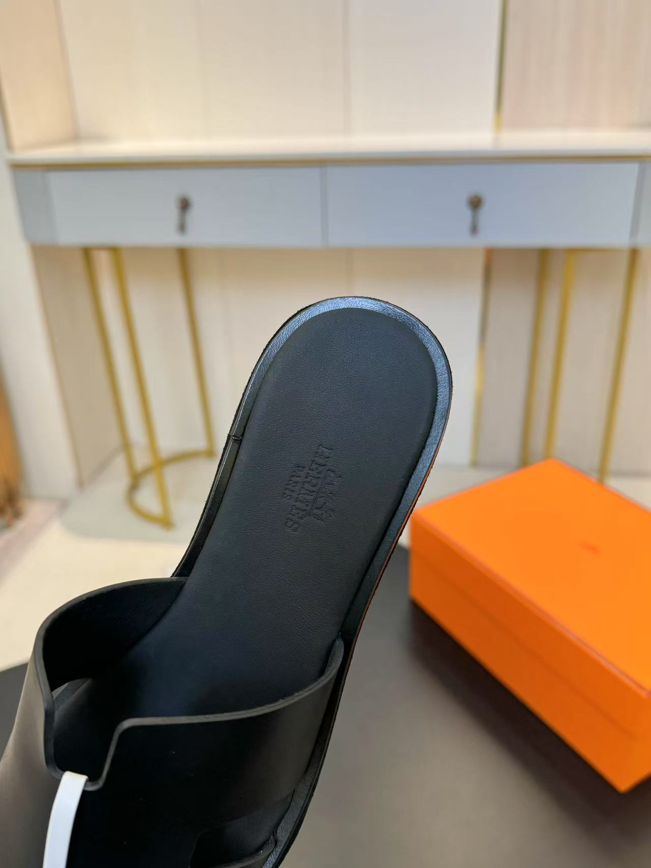 HERMES 00899 HERMES 00899