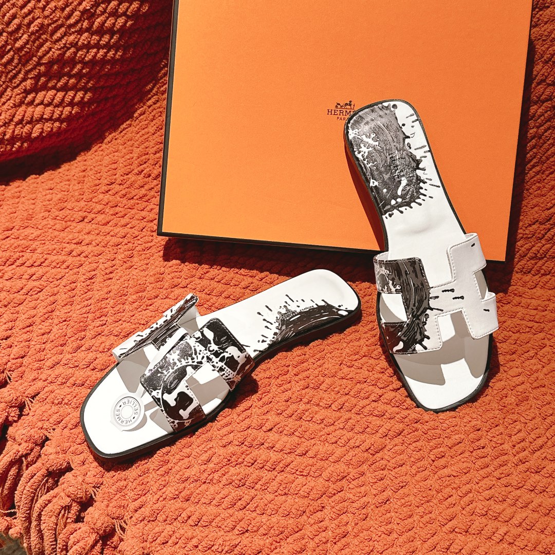 HERMES 00909 HERMES 00909
