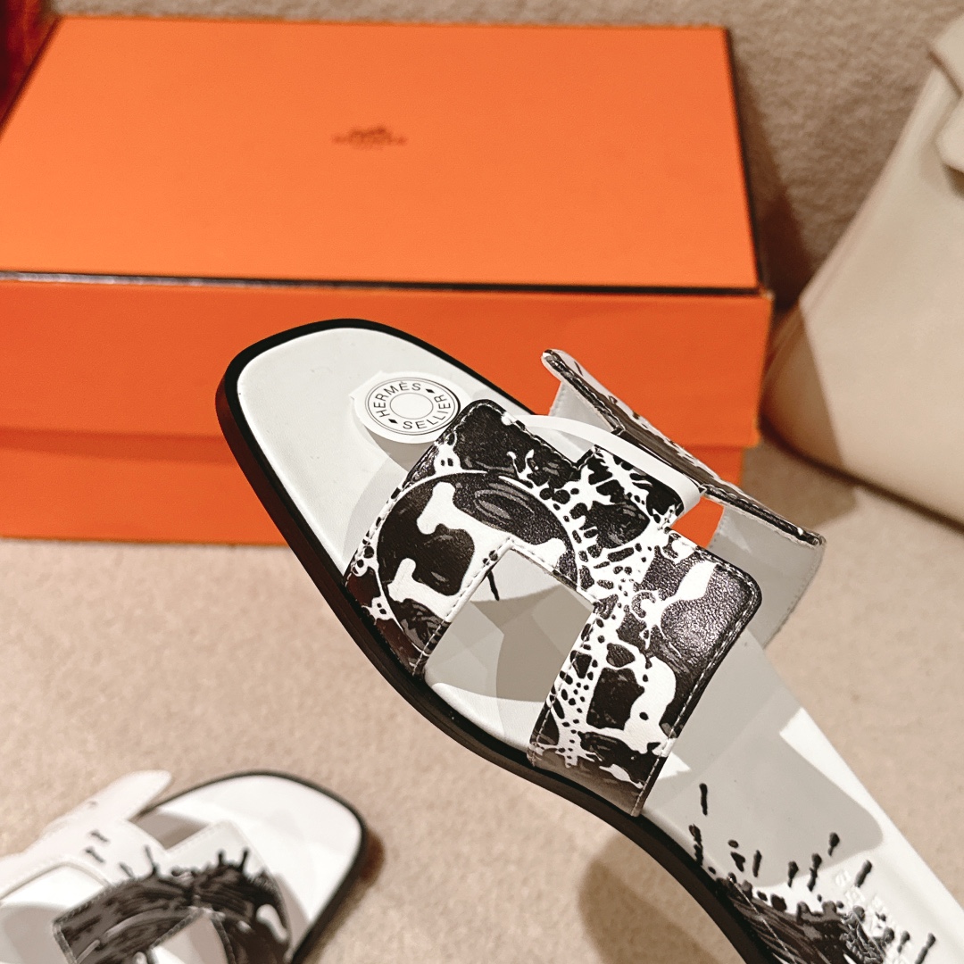HERMES 00909 HERMES 00909
